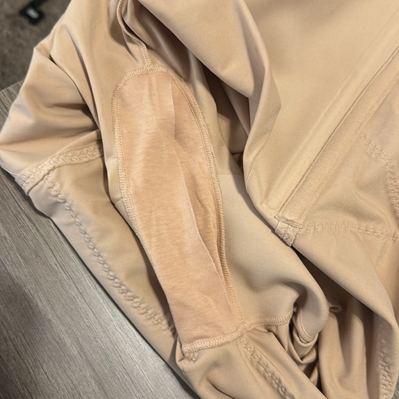 Honeylove Tan Shapewear Bodysuit with Built-in Support - Picture 12 of 13